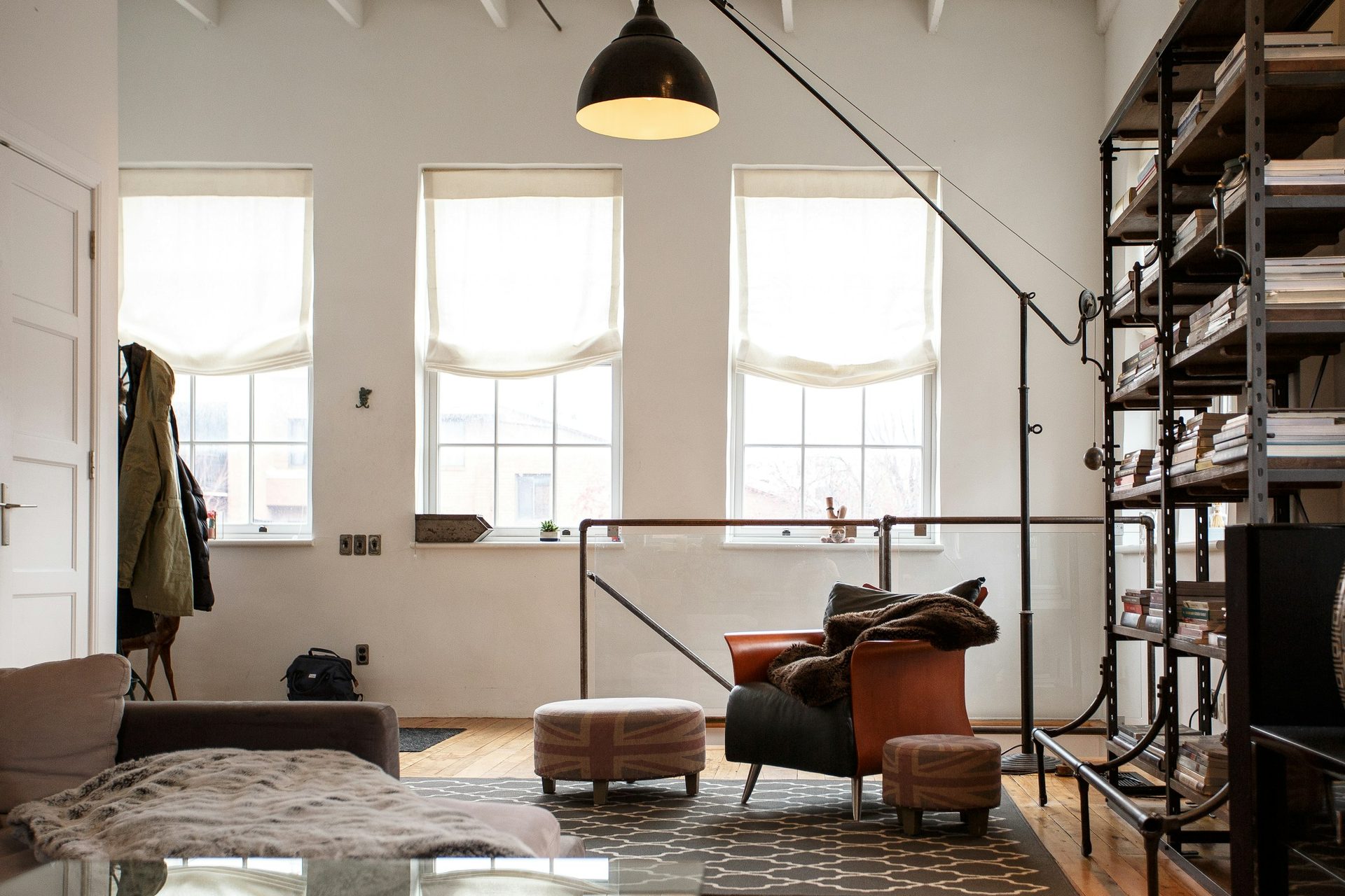 Reading corner, industrial finishes